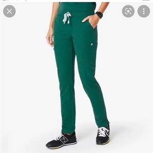 FIGS Limited Edition Hunter Green Yola Skinny Cargo Scrub Pants 2XL Tall NWT
